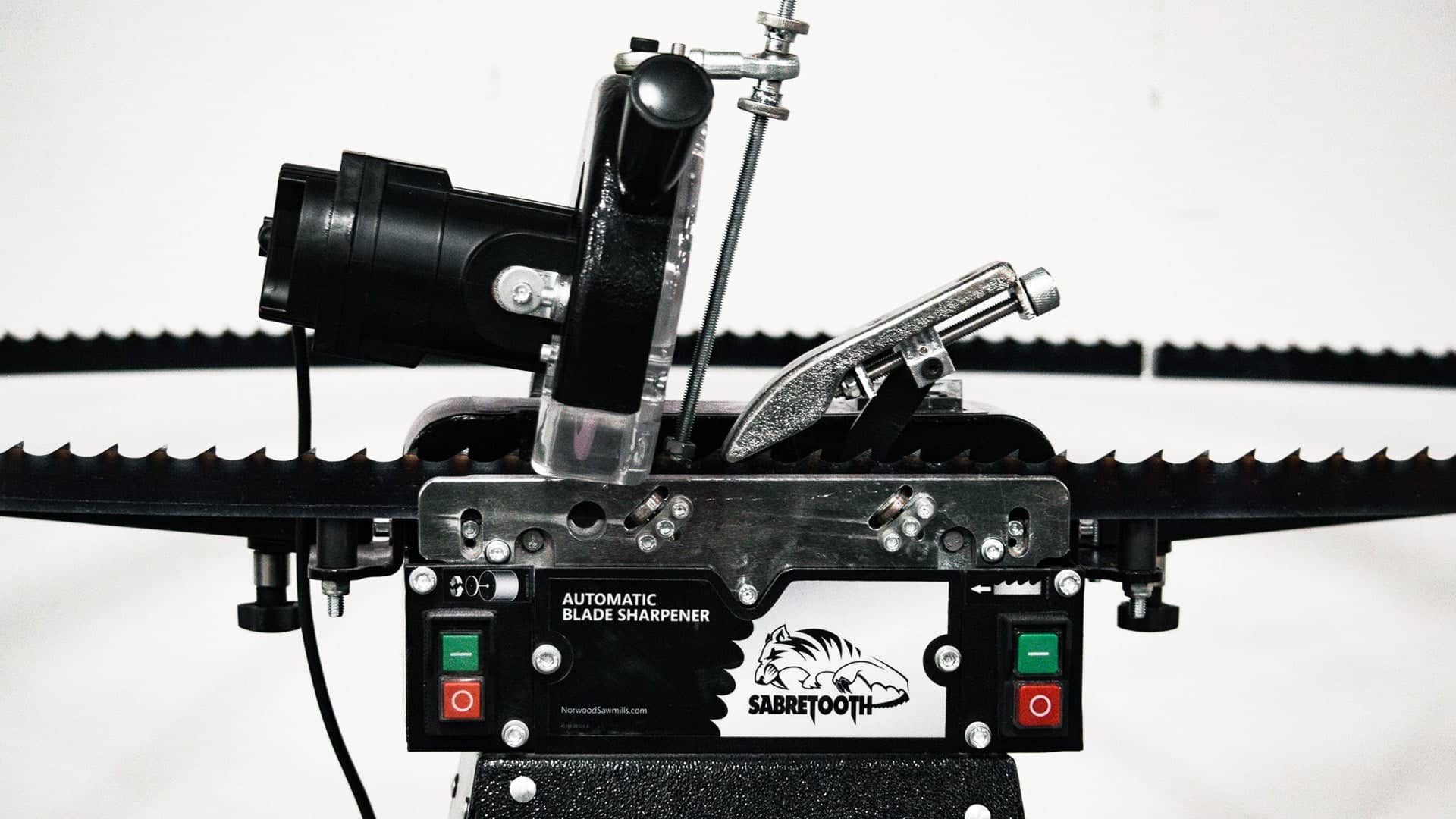 Automatic Bandsaw Blade Sharpener by SabreTooth