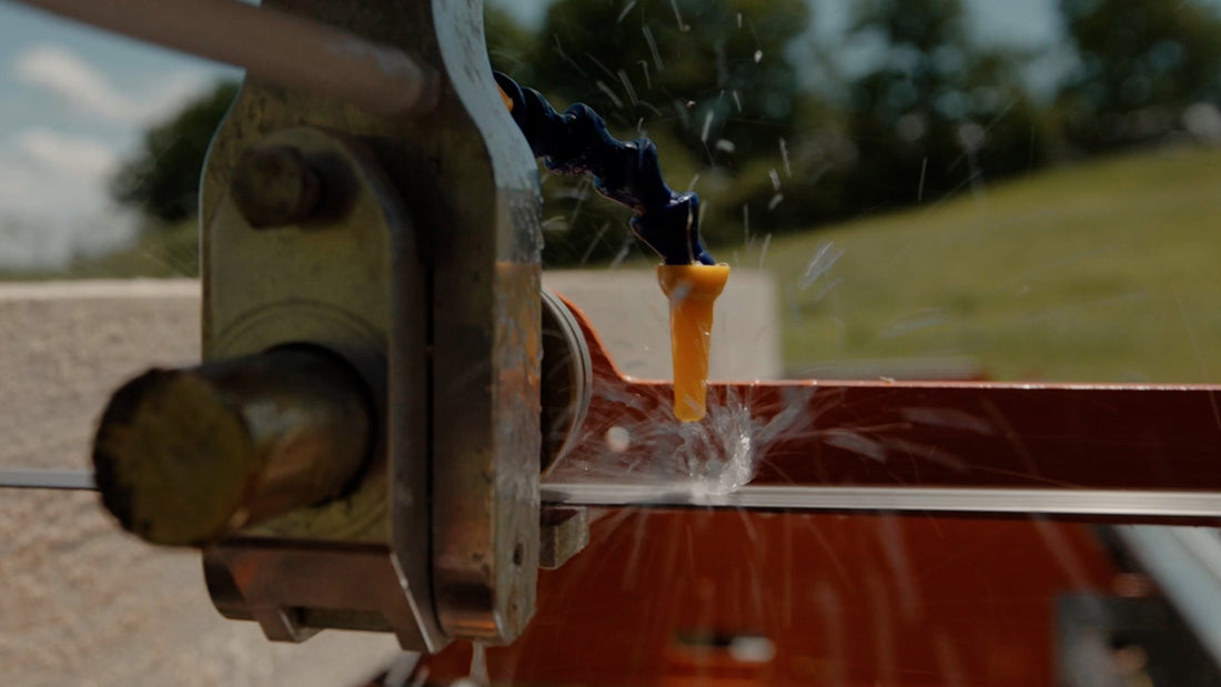 Automatic Blade Lube System