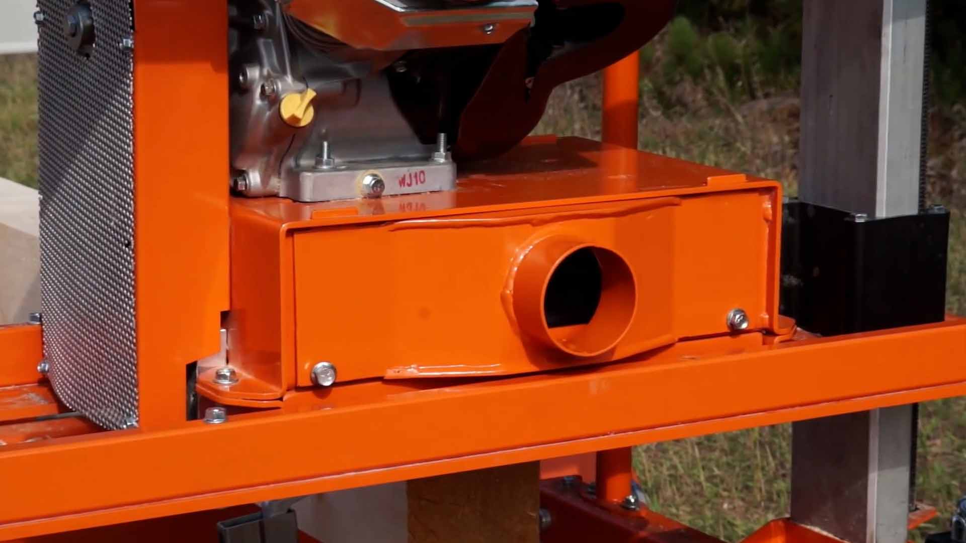 Log Moulder Sawdust Chute Access Door with 4" Port